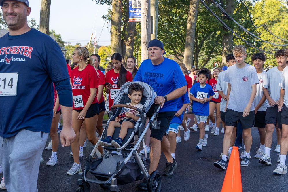 Runners on the course